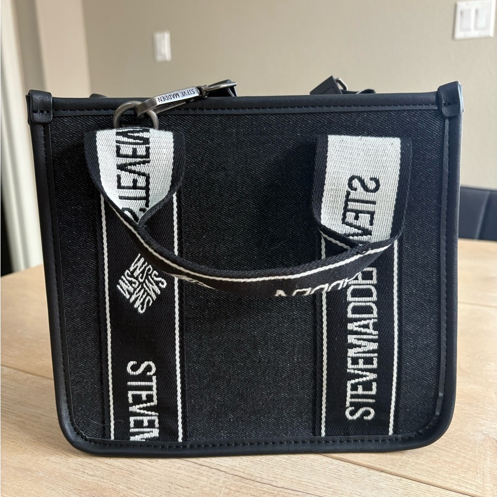 Steve Madden Black and White crossbody dark wash jean material